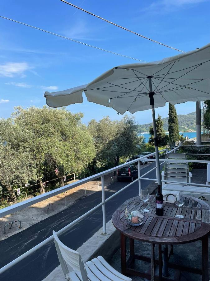 Monolocale Baia Dei Delfini Apartamento Porto Venere Exterior foto