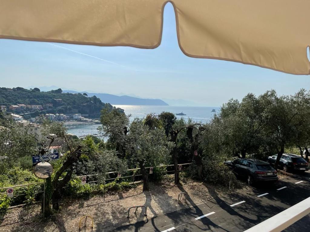 Monolocale Baia Dei Delfini Apartamento Porto Venere Exterior foto